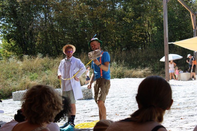 Animation professeur Chronos à Dinoplagne