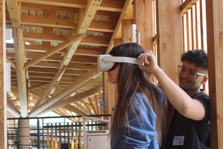 Réalité Virtuelle à Dinoplagne